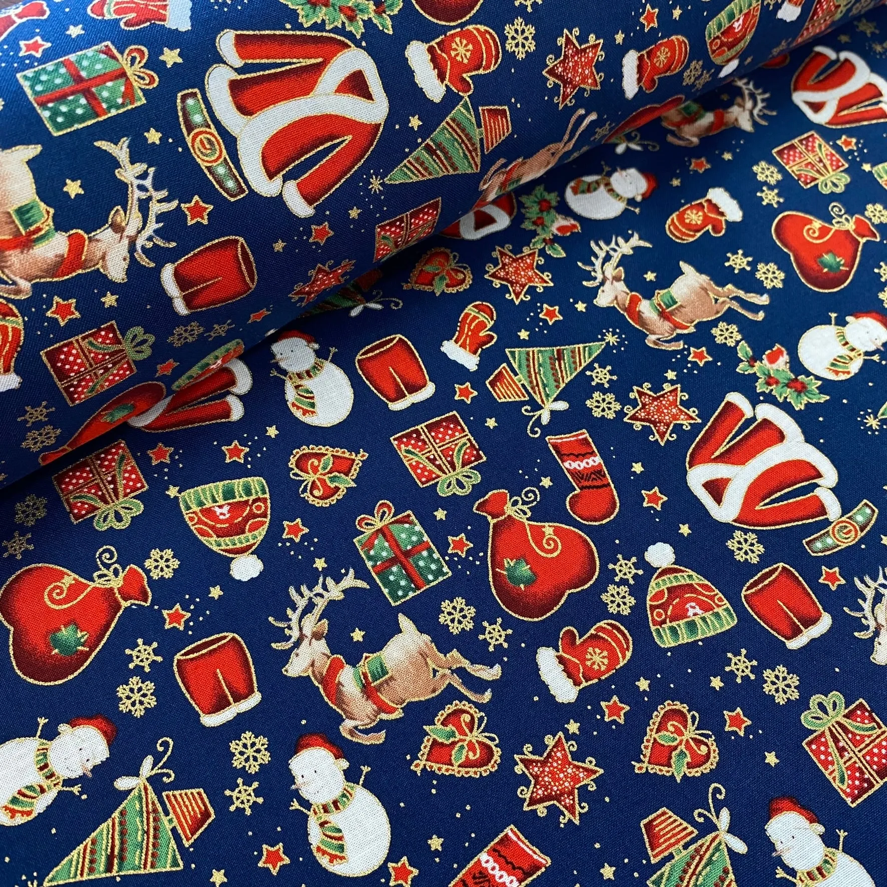 100% Cotton  - Christmas - Christmas Gifts - Select Colour - £9.00 Per Metre - Sold by Half Metre