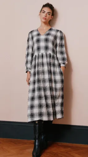 Black & Cream Plaid Midi Dress by Albaray