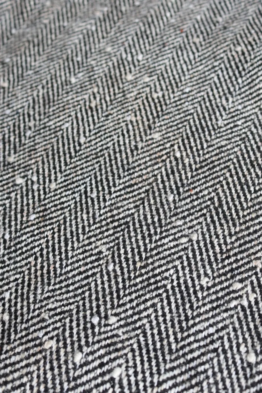 Black & White Herringbone With Nupps Wool Coating