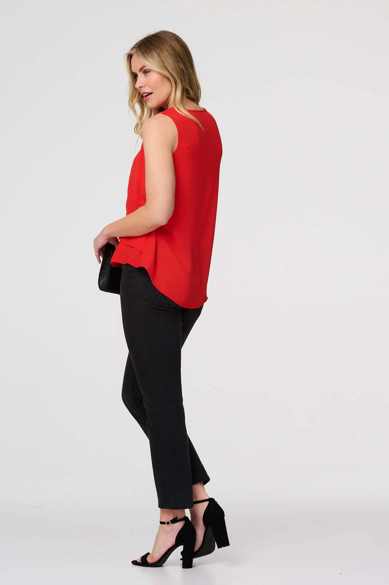 Cut Out Detail Sleeveless Top