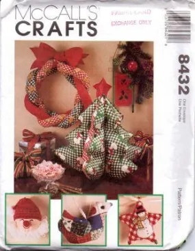 McCall's 8432 Christmas Crafts Decorations Vintage 1990's Sewing Pattern