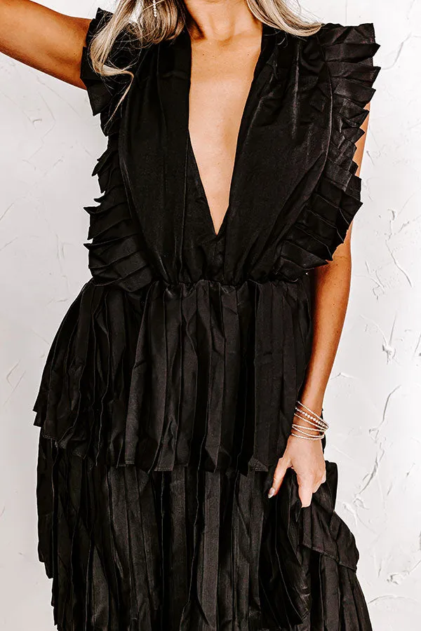 Seeking Champagne Pleated Maxi Dress In Black