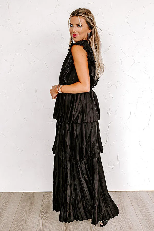 Seeking Champagne Pleated Maxi Dress In Black