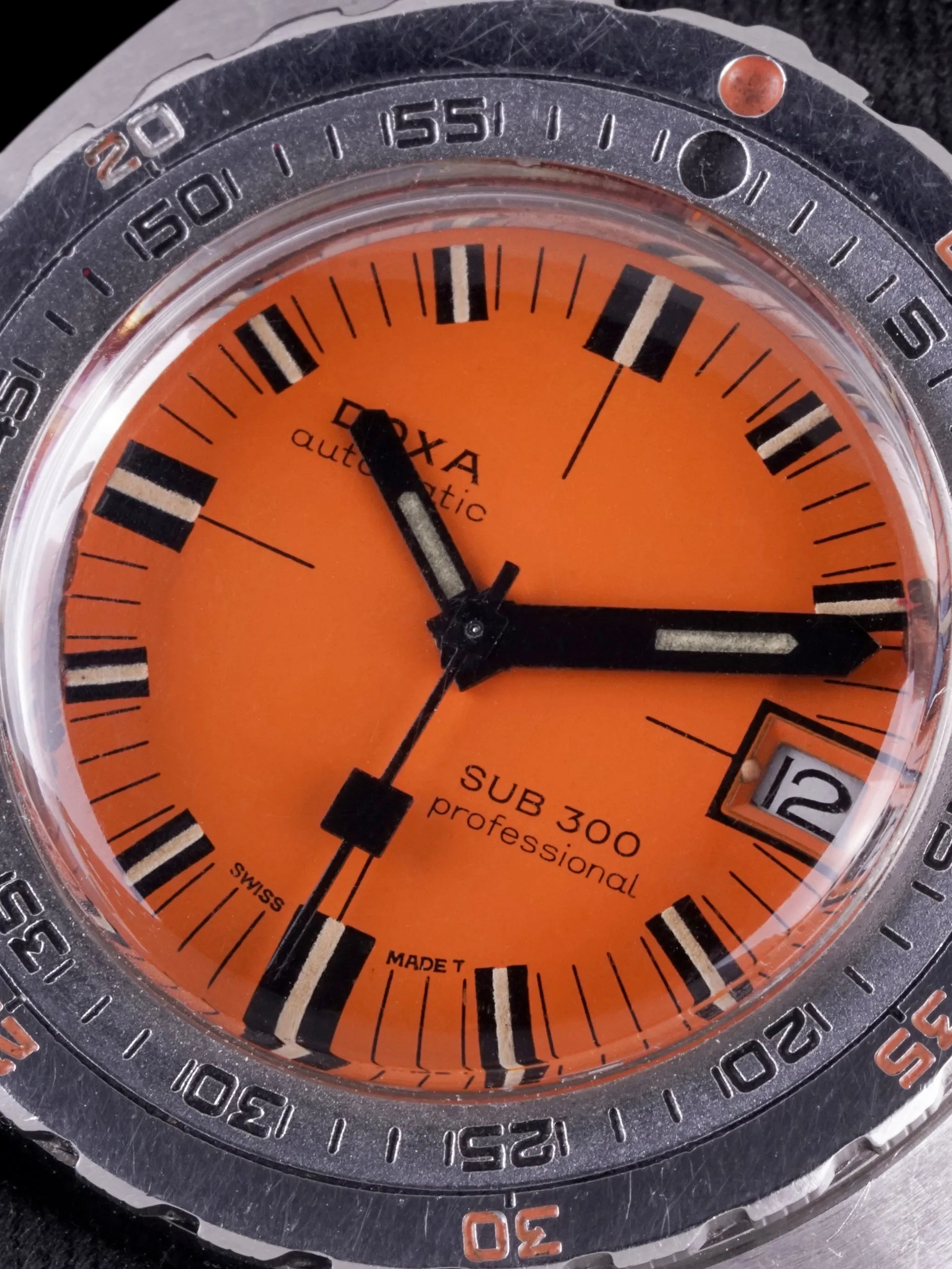 *Unpolished* 1967 DOXA Sub 300 Professional (Ref. 11889-4) "Thin Case"