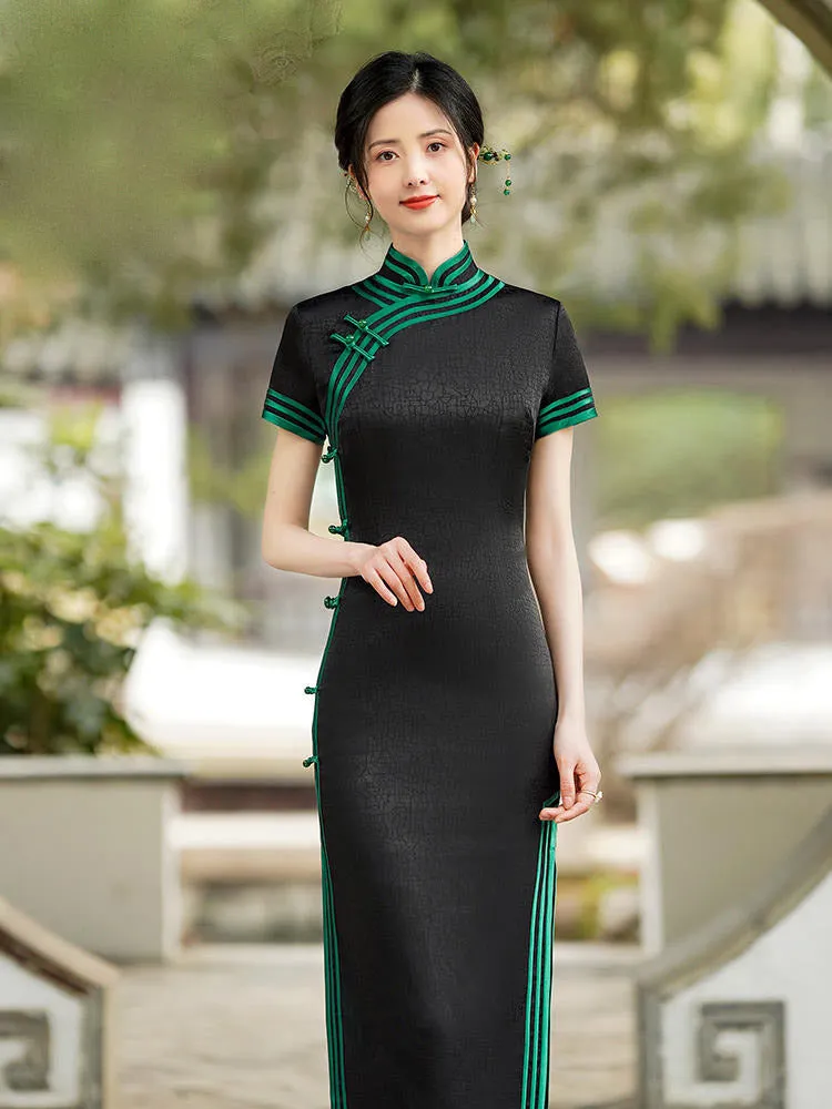 Vintage Black Artistic Cracked Pattern Texture Fragrant Cloud Brocade Cheongsam Dress for Women