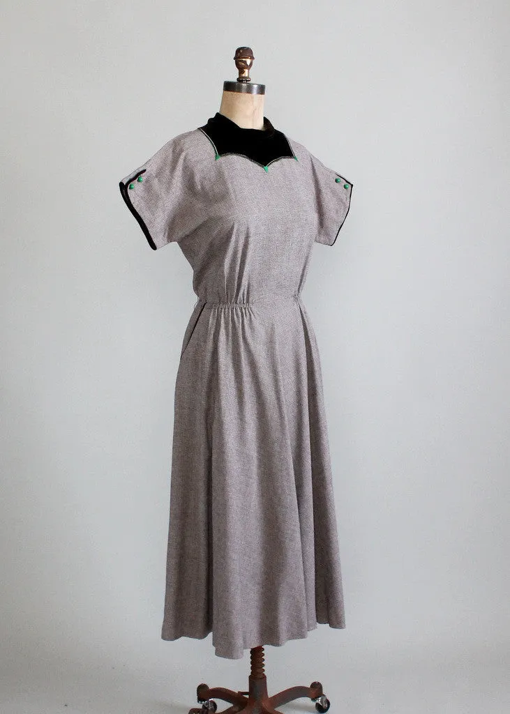 Vintage Late 1940s Fall into Winter Day Dress