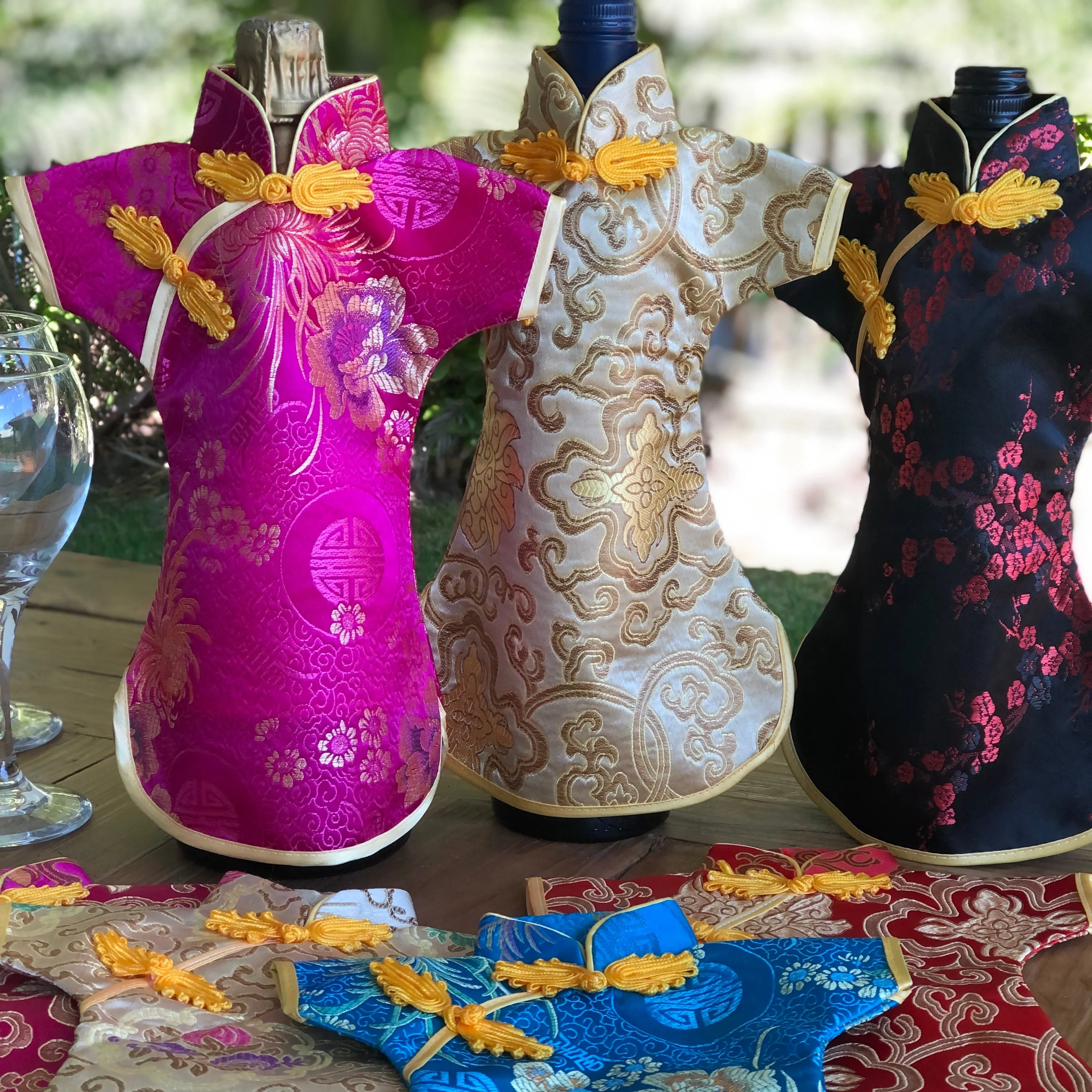 Wine bottle cover - Chinese silk cheongsam dress